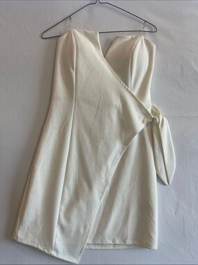 Trixxi Strapless Ivory Wrap Mini Dress with Side Tie